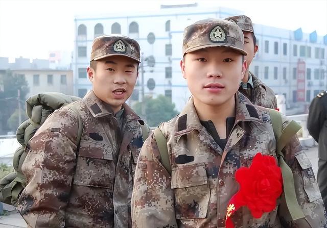 两年兵退伍能给10万吗(2022年两年兵退伍能给10万吗) 两年兵退伍能给10万吗(2022年两年兵退伍能给10万吗)