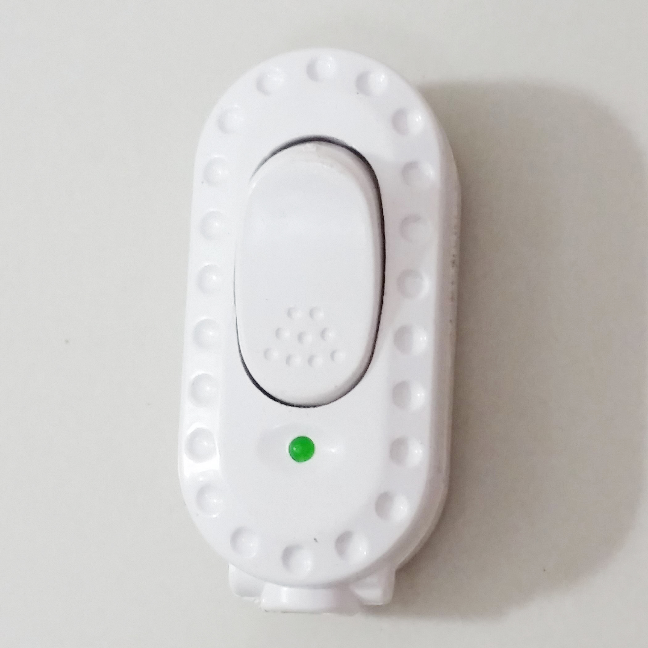 床头开关(床头开关三控灯接线图)